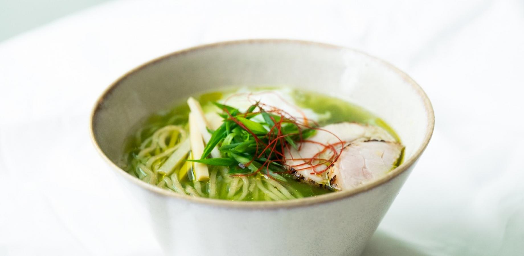 お茶ラーメンと甘味