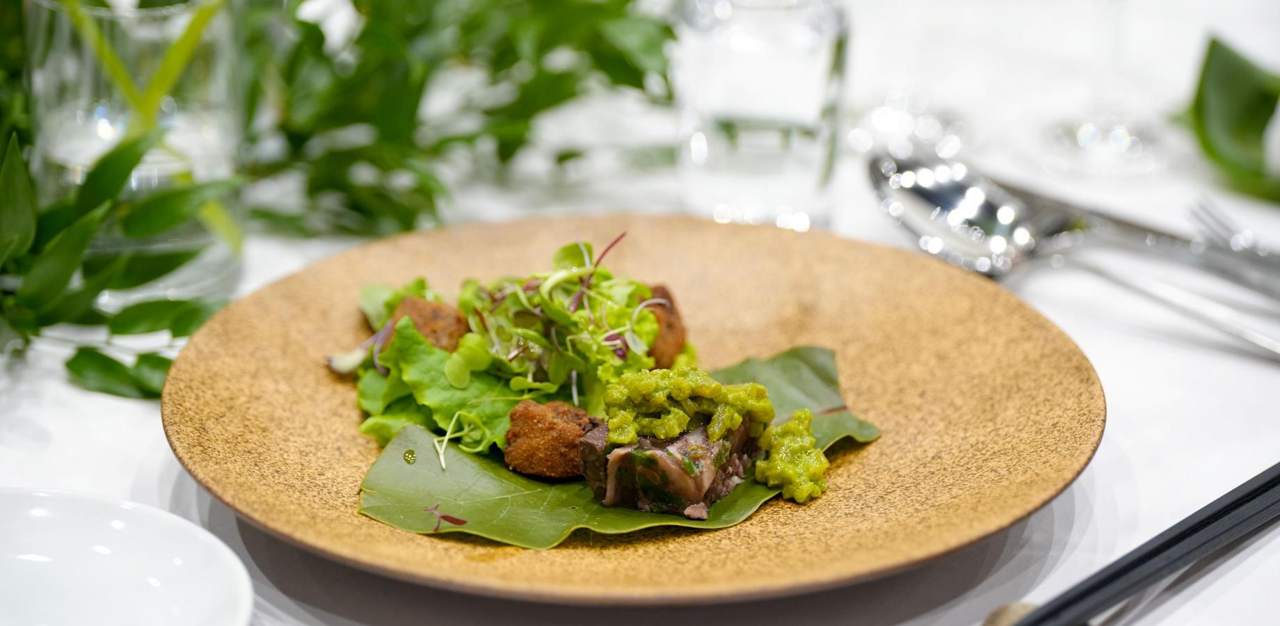 FOOD SHIFT SHONAI 「Share the Table」 「命」を巡らせる食卓 — 山形・庄内の獣害とジビエのリアル —
